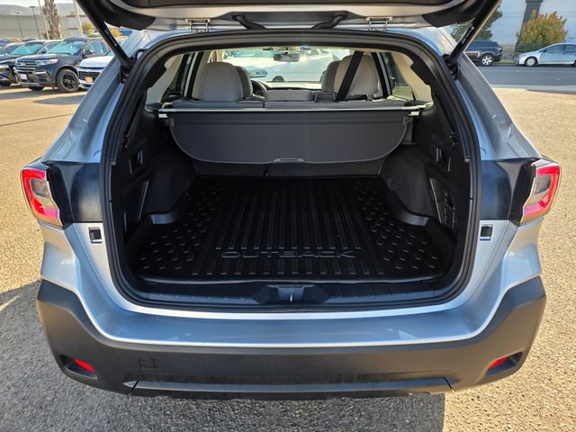 Certified 2025 Subaru Outback Premium AWD/4WD image 14