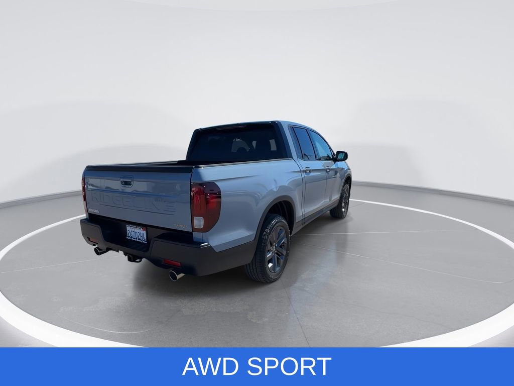 Used 2024 Honda Ridgeline Sport image 12