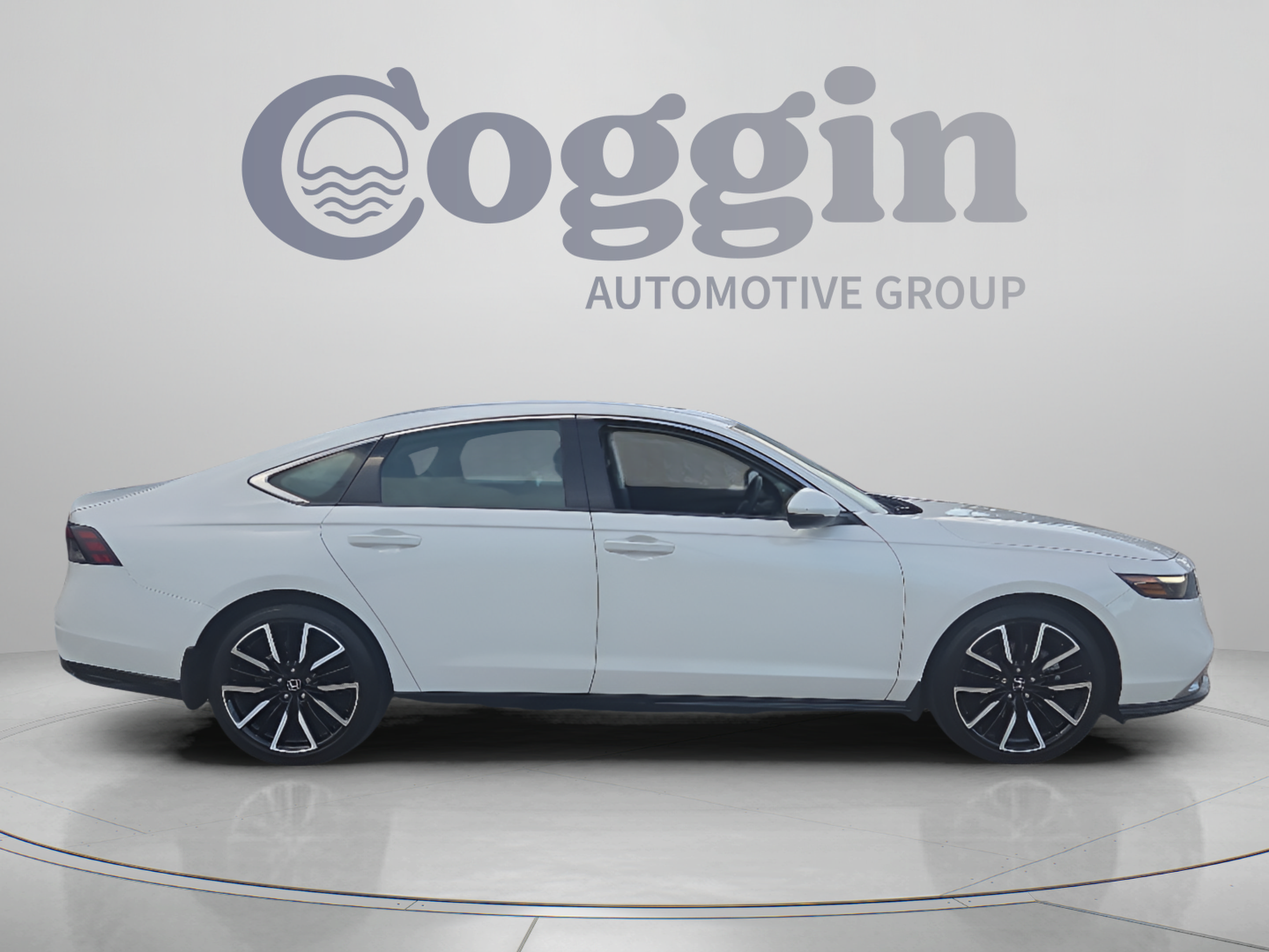 Certified 2025 Honda Accord Touring image 6