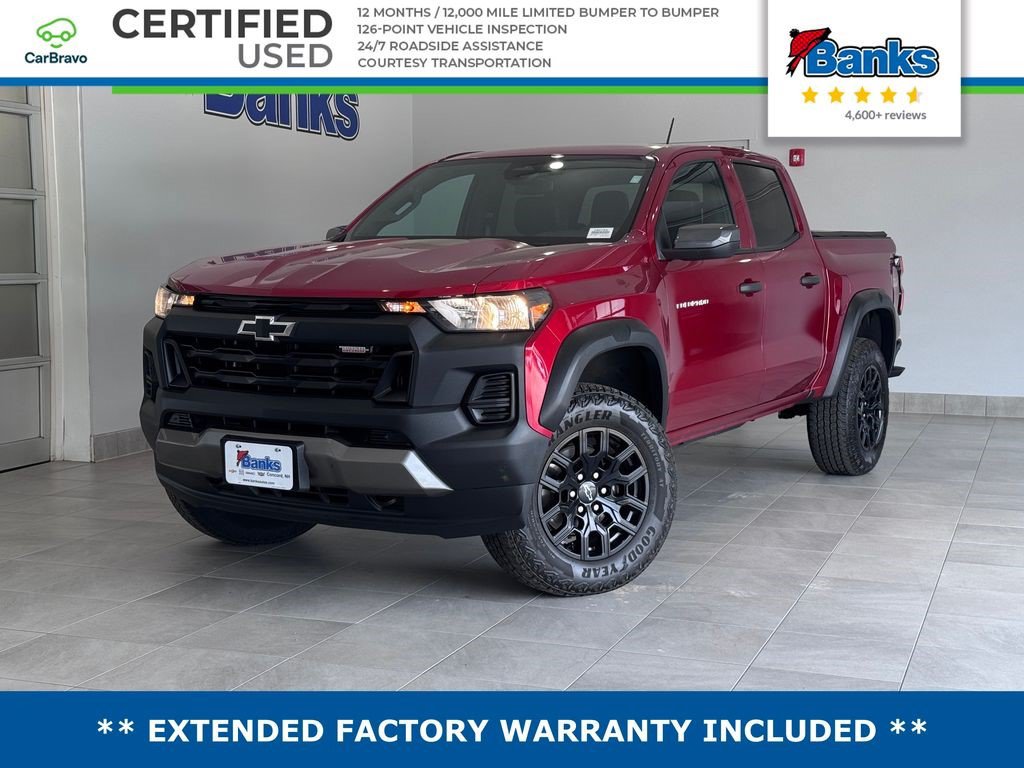 Certified 2025 Chevrolet Colorado Trail Boss AWD/4WD image 1