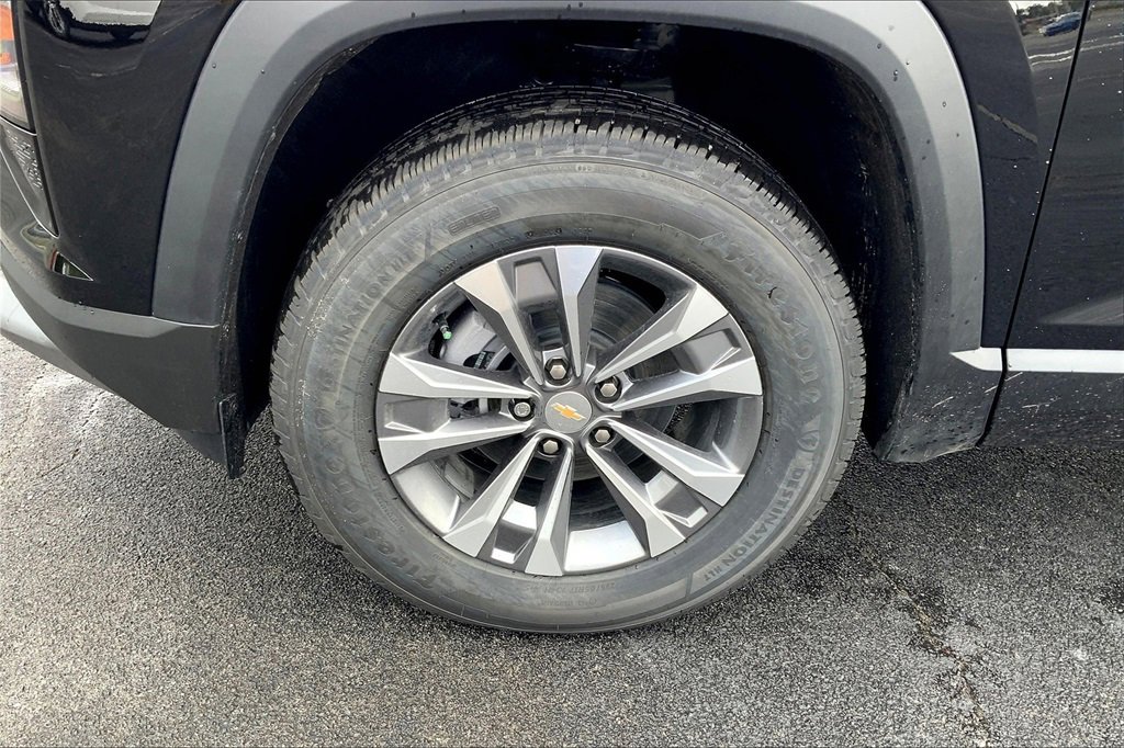 New 2026 Chevrolet Equinox LT image 13