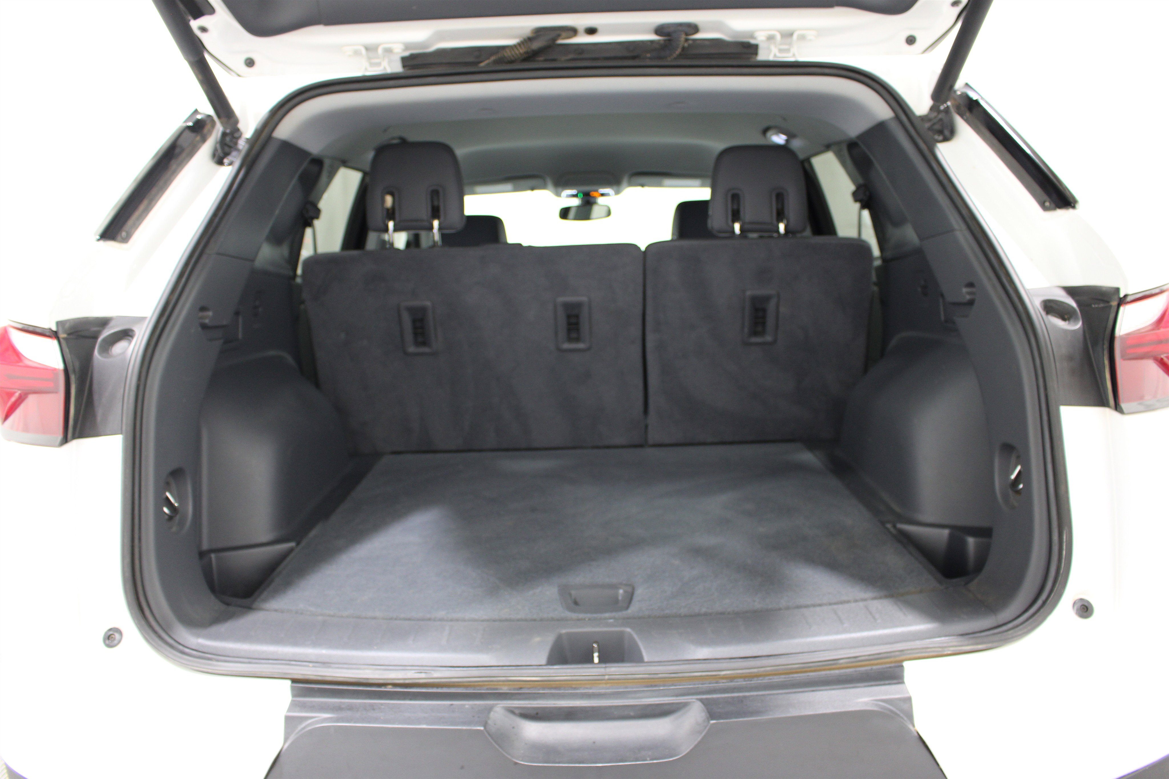 Used 2020 Chevrolet Blazer LT AWD/4WD image 23