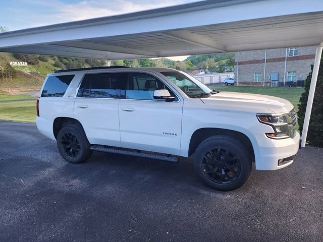 Used 2019 Chevrolet Tahoe LT w/ Luxury Package AWD/4WD image 4