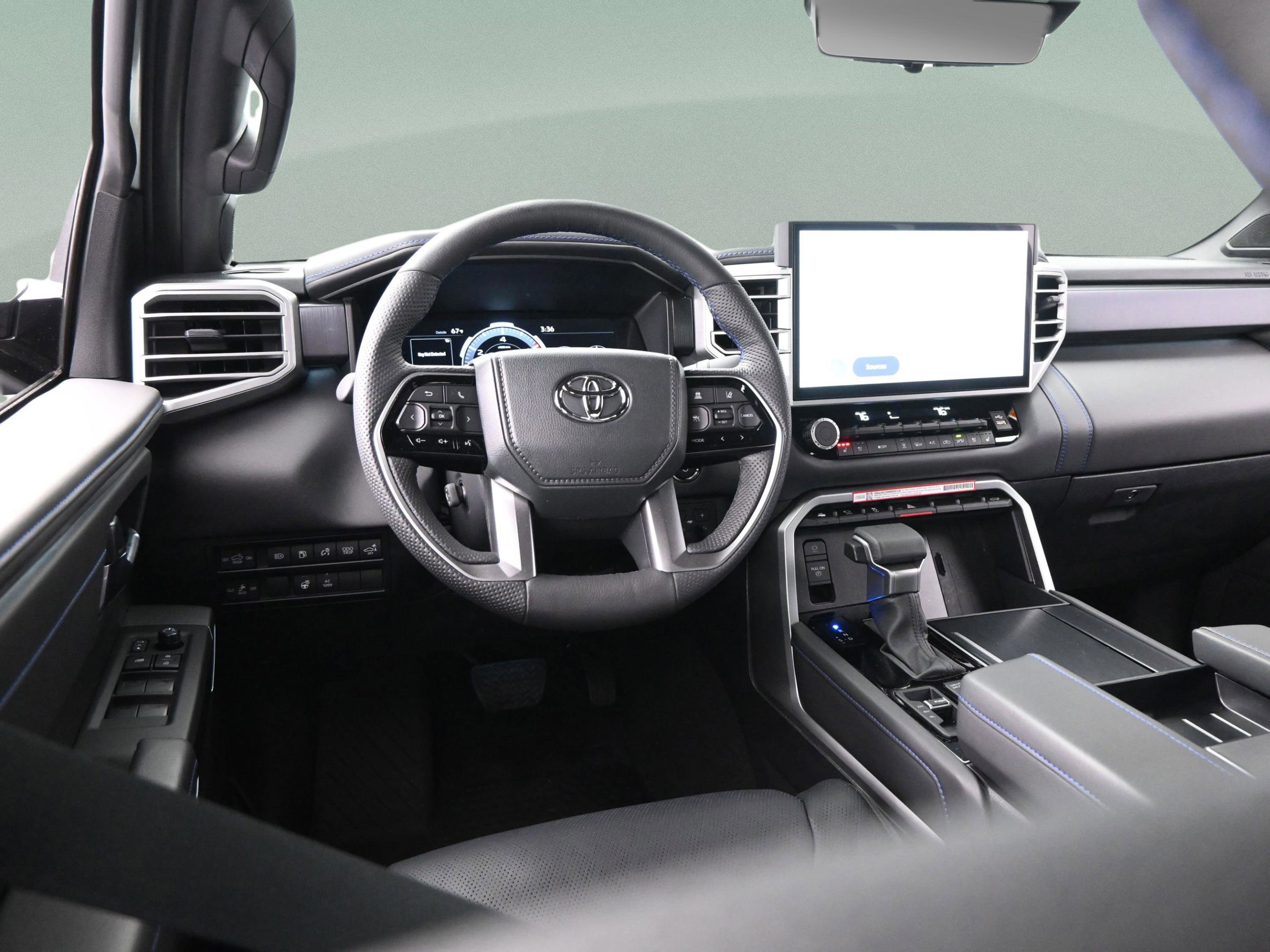 Used 2025 Toyota Tundra Platinum image 35