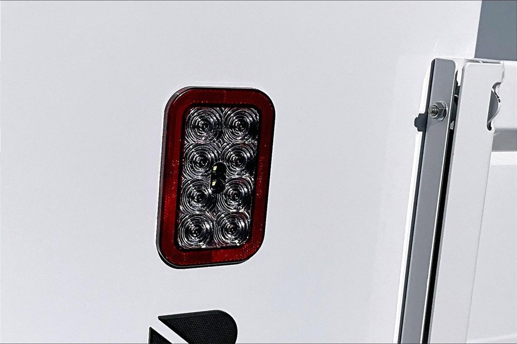 Used 2024 RAM 5500 Tradesman w/ Chrome Appearance Group image 20