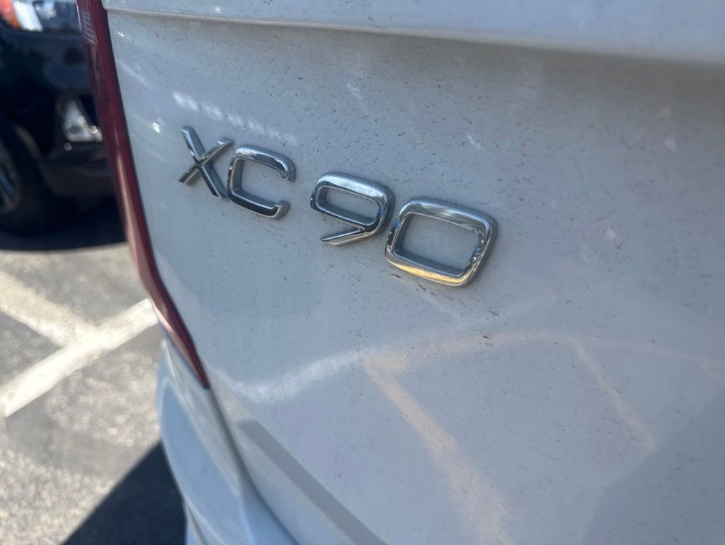 Used 2022 Volvo XC90 T6 Momentum w/ Advanced Package AWD/4WD image 7