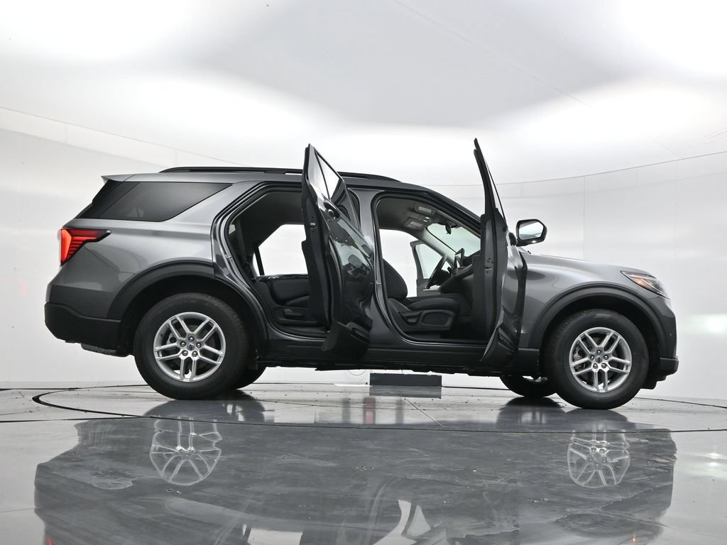 New 2026 Ford Explorer Active AWD/4WD image 52