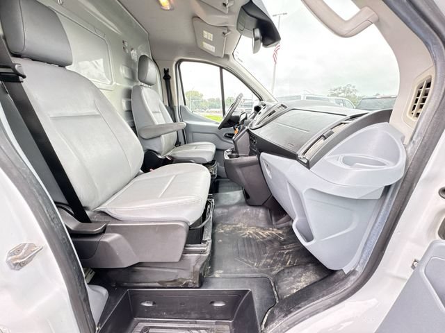 Used 2018 Ford Transit 250 148 Low Roof RWD image 23
