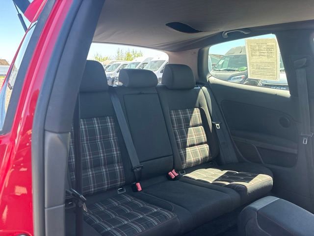 Used 2012 Volkswagen Golf 2-Door FWD image 20