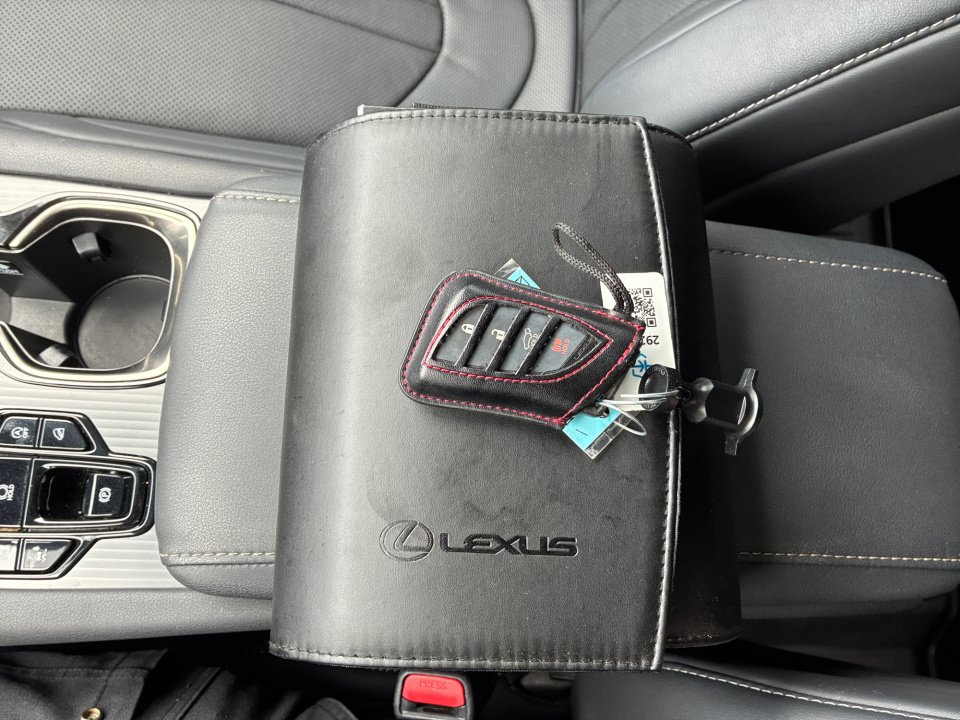 Used 2023 Lexus RX 350 F Sport w/ Cold Area Package AWD/4WD image 37