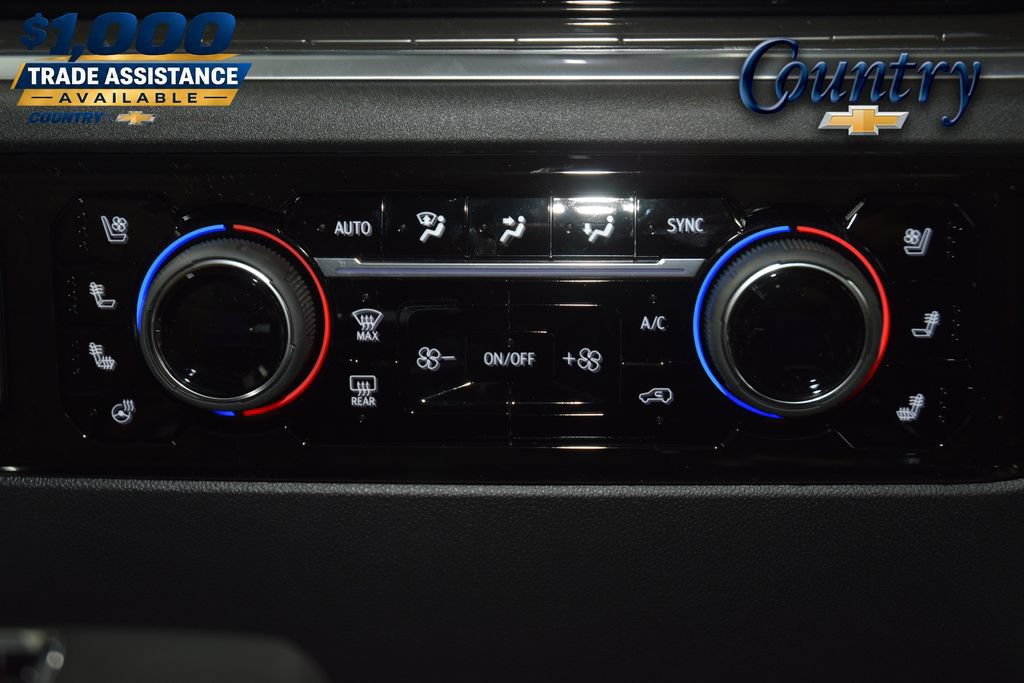New 2026 Chevrolet Silverado 1500 High Country w/ Technology Package AWD/4WD image 34