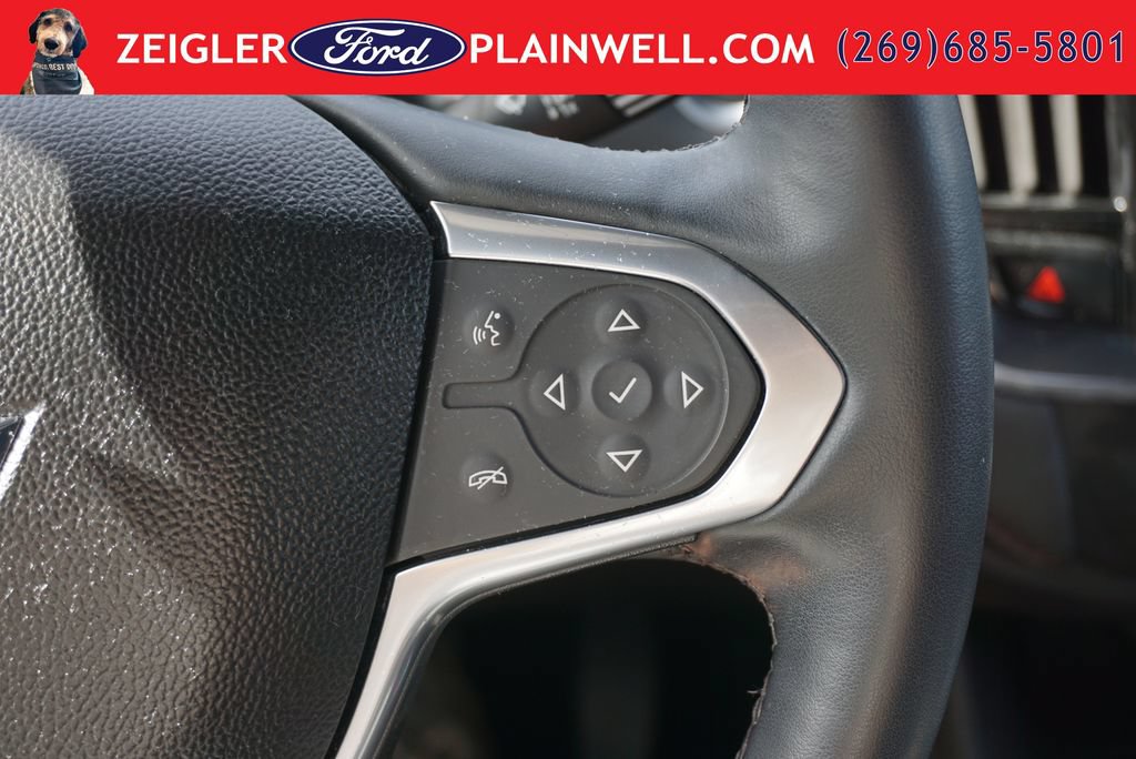 Used 2023 Chevrolet Traverse RS AWD/4WD image 29