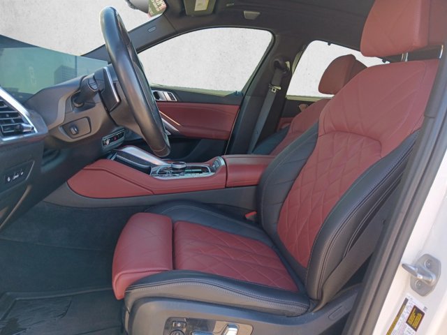 Used 2025 BMW X6 M60i AWD/4WD image 17
