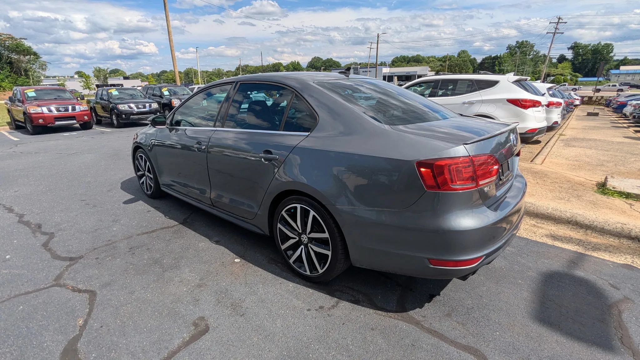 Used 2014 Volkswagen Jetta GLI FWD image 5