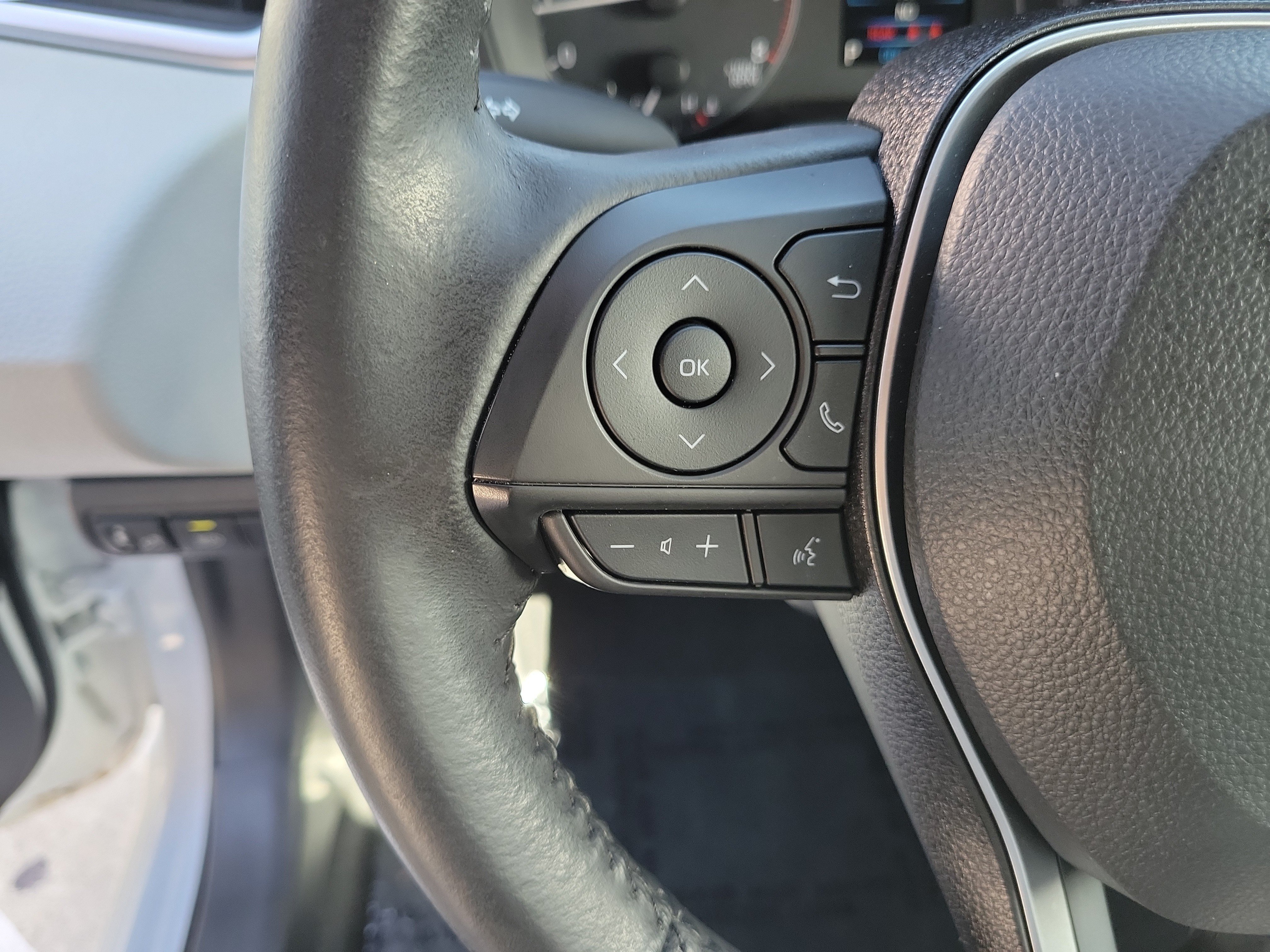 Certified 2023 Toyota Corolla SE FWD image 26