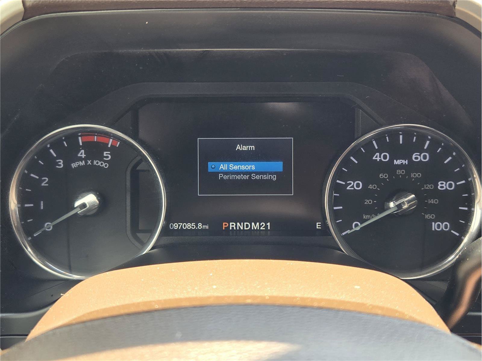 Used 2019 Ford F350 King Ranch w/ King Ranch Ultimate Package AWD/4WD image 15