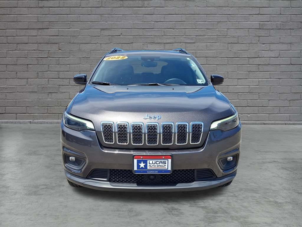 Used 2022 Jeep Cherokee Latitude Lux w/ Sun & Sound Group AWD/4WD image 4
