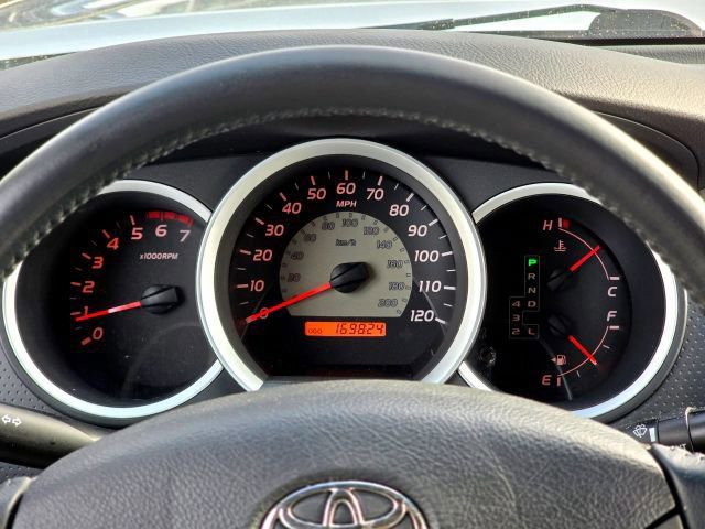 Used 2005 Toyota Tacoma 4x4 Double Cab image 14