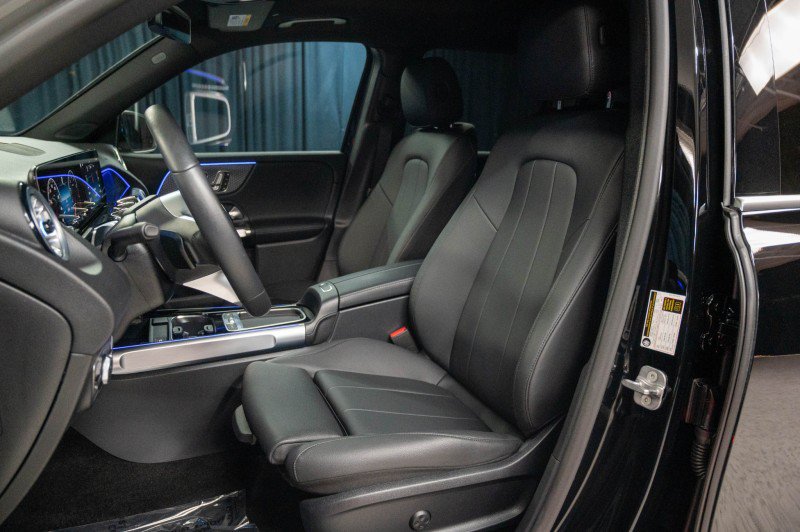 Certified 2024 Mercedes-Benz GLB 250 4MATIC image 10