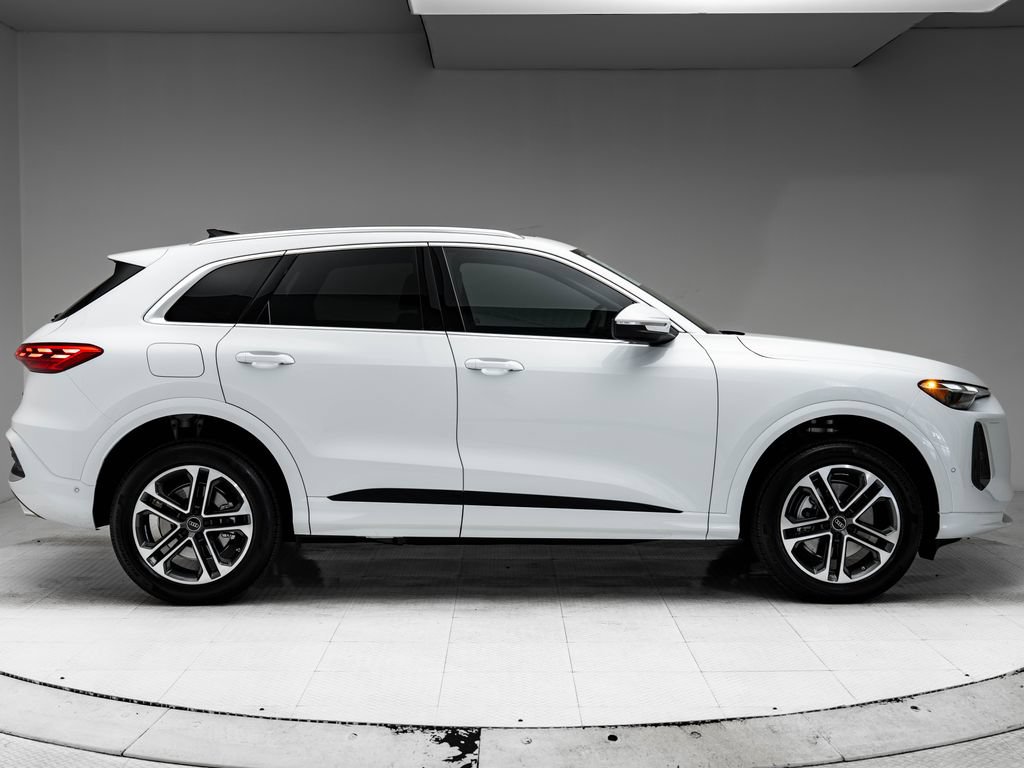 Used 2026 Audi Q5 Premium AWD/4WD image 28