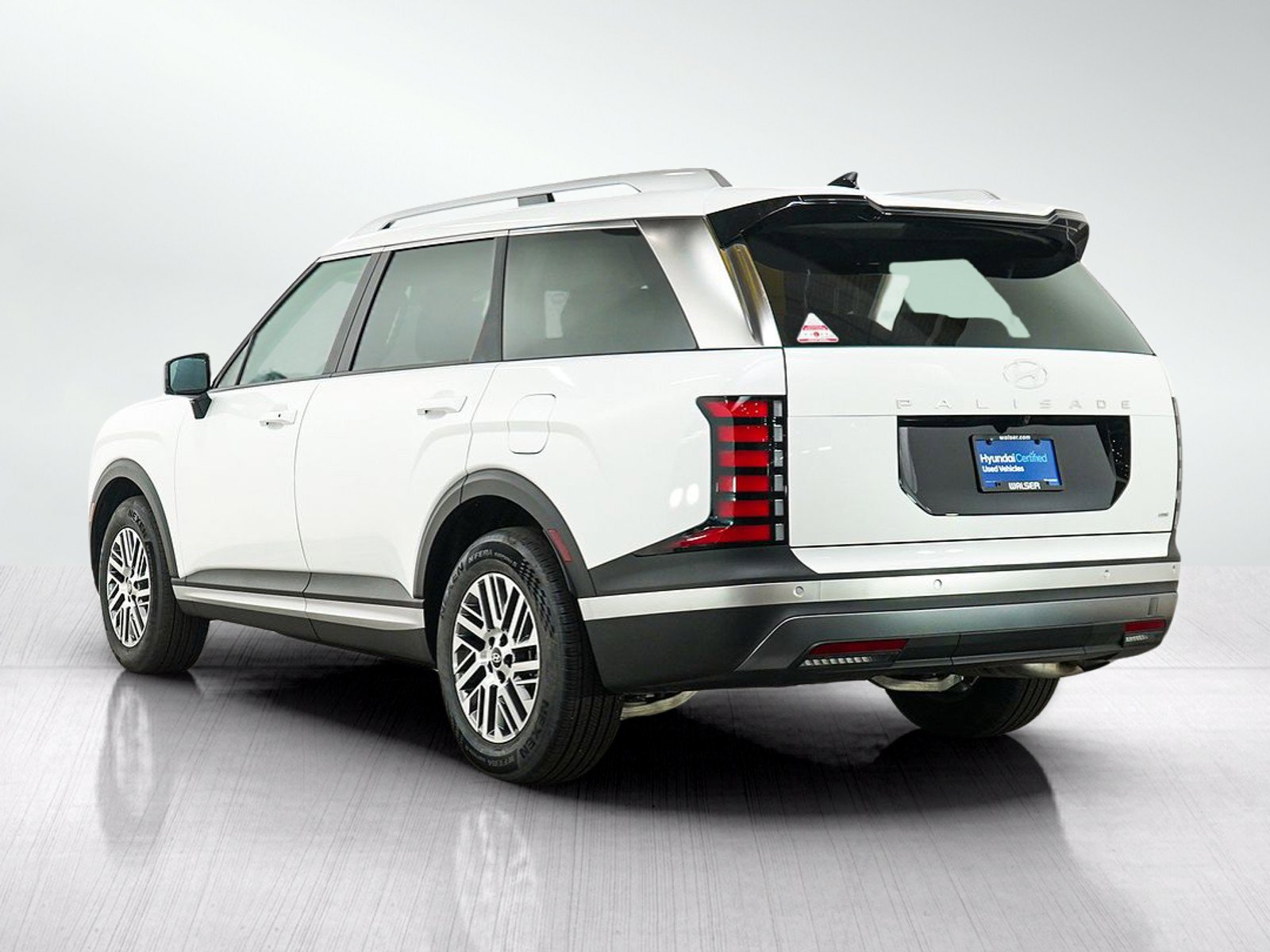 Certified 2026 Hyundai Palisade SEL AWD/4WD image 3