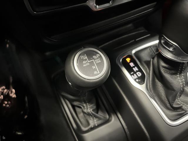 Used 2024 Jeep Wrangler High Altitude image 22