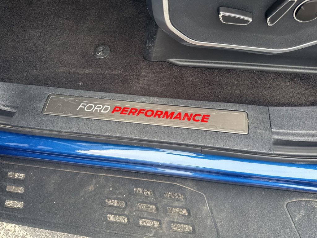 Used 2022 Ford F150 Raptor w/ Equipment Group 801A High AWD/4WD image 13
