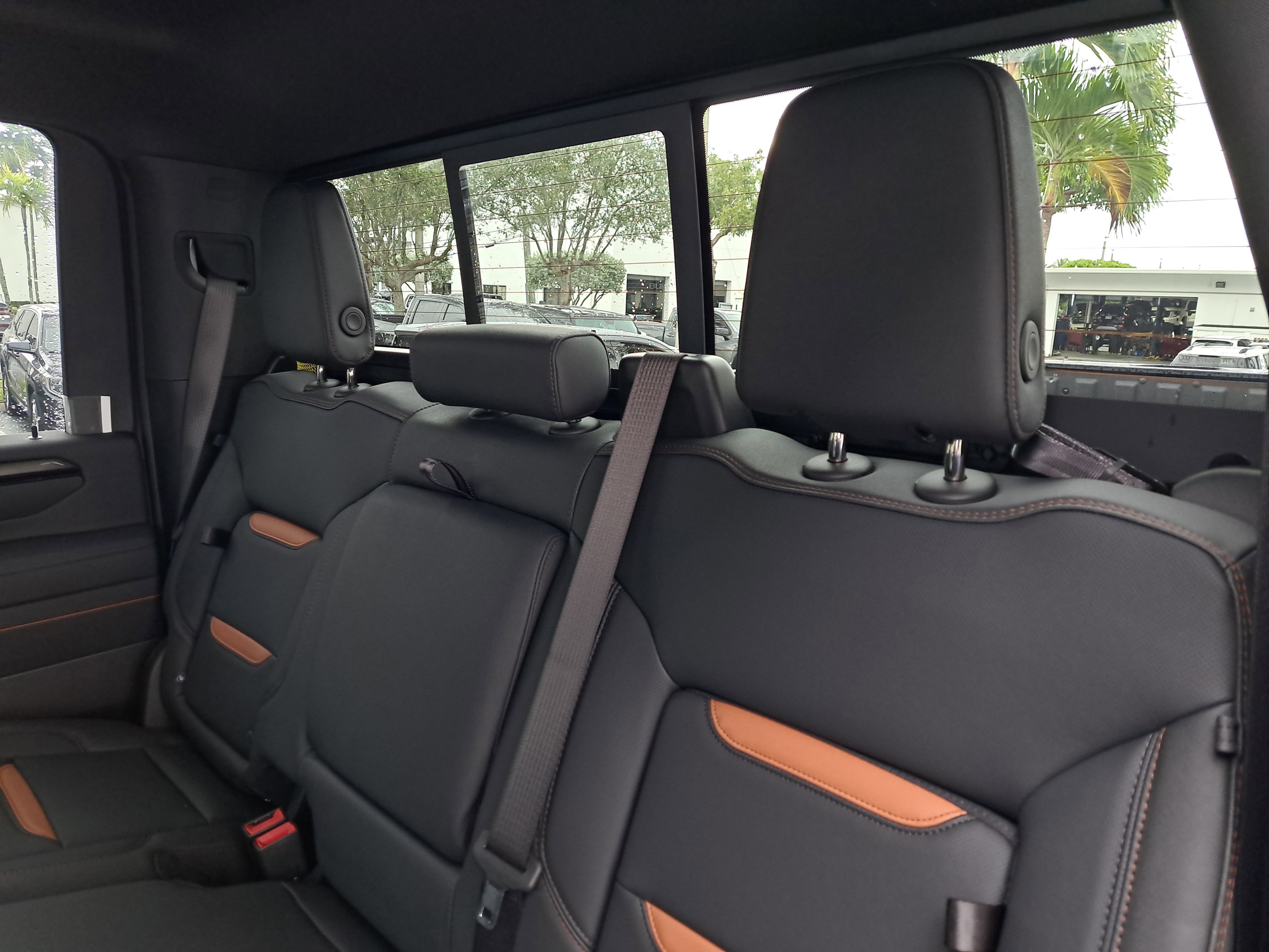 New 2026 GMC Sierra 2500 AT4 w/ AT4 Premium Plus Package image 12