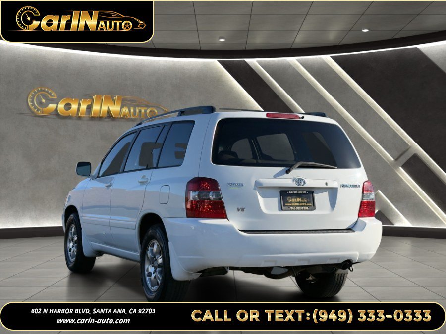 Used 2005 Toyota Highlander 2WD V6 w/ Appearance Pkg image 7