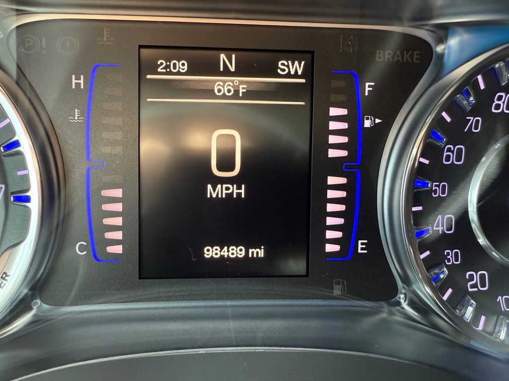 Used 2017 Chrysler 200 LX FWD image 12
