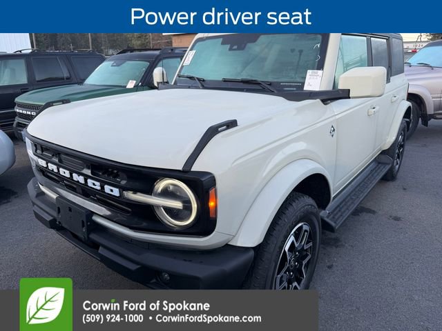 Used 2025 Ford Bronco Outer Banks image 8