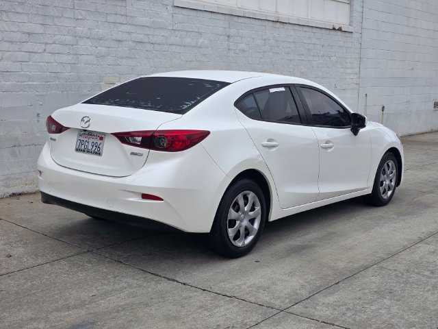 Used 2016 MAZDA MAZDA3 i Sport FWD image 4