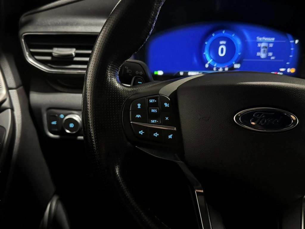 Used 2020 Ford Explorer ST image 12