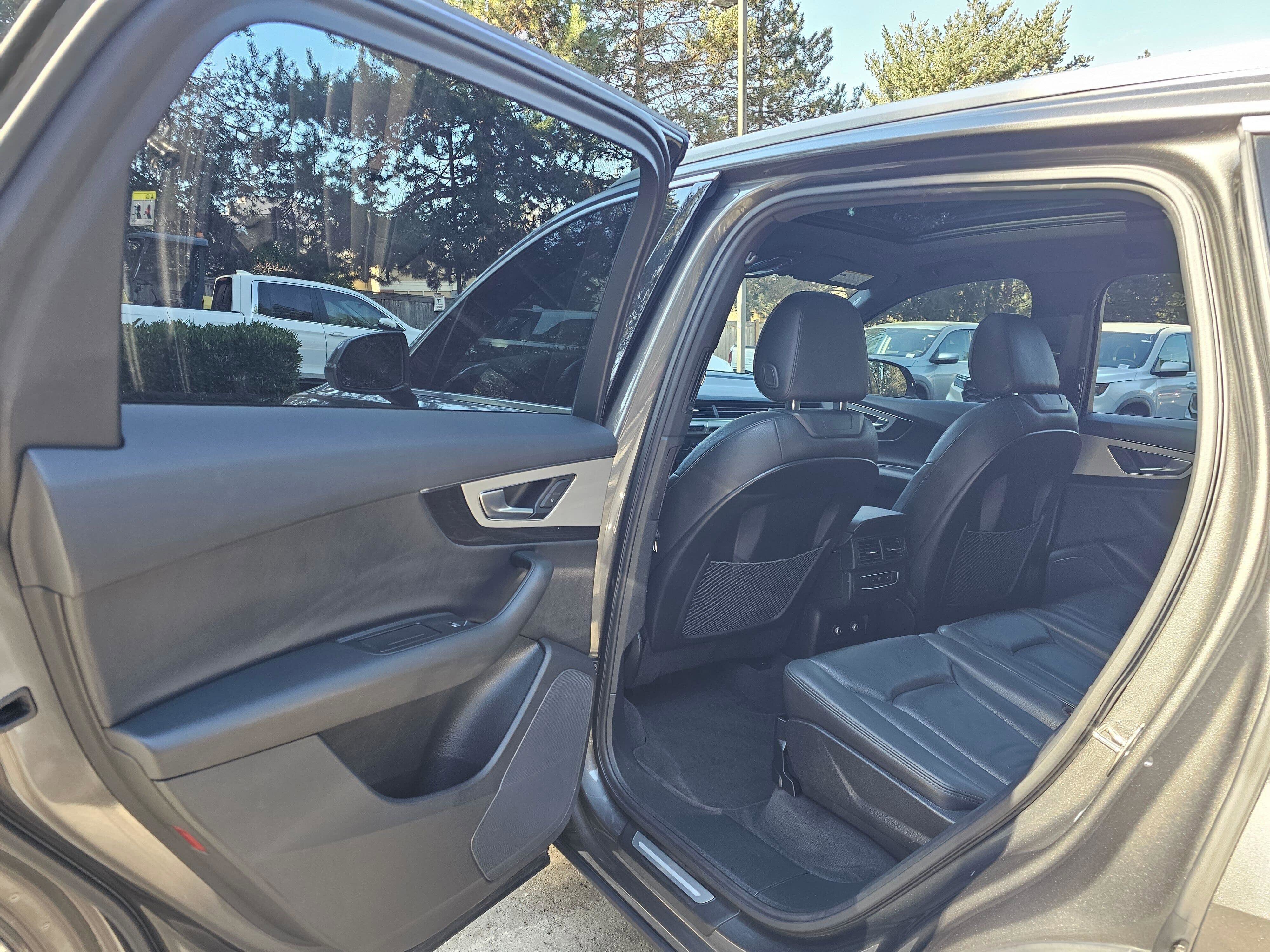 Used 2019 Audi Q7 2.0T Premium w/ Convenience Package AWD/4WD image 15