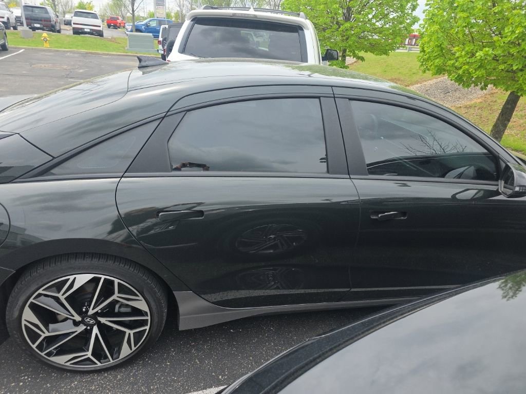 Used 2024 Hyundai Ioniq 6 SEL AWD/4WD image 11