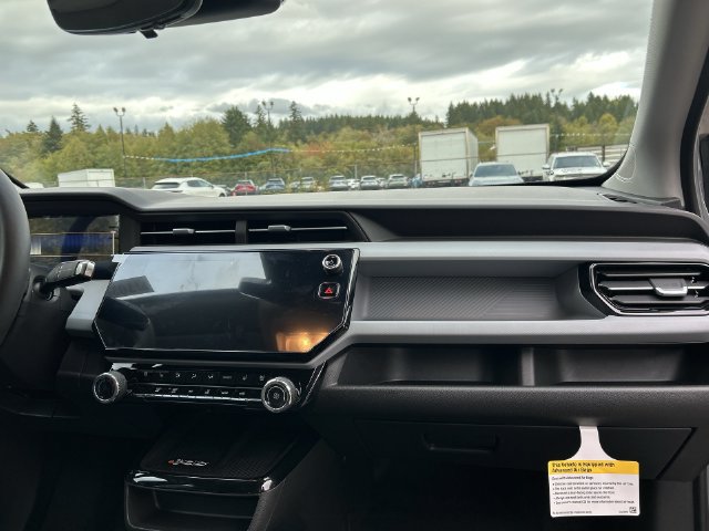 New 2027 Chevrolet Bolt RS w/ Technology Package FWD image 28