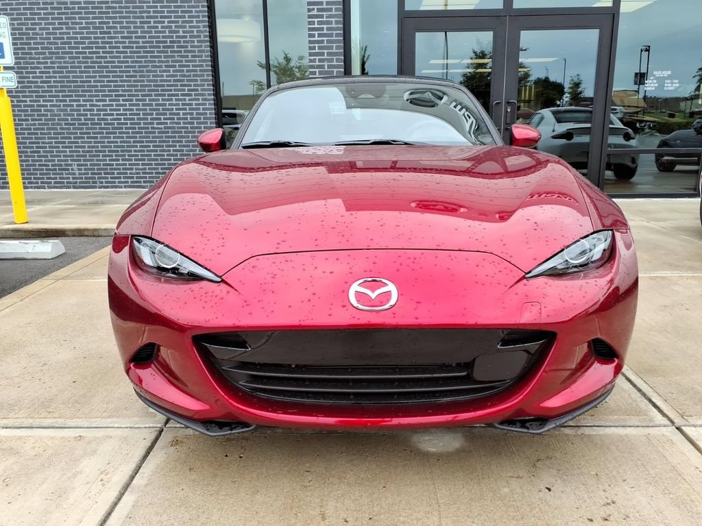 New 2026 MAZDA MX-5 Miata Grand Touring RWD image 2