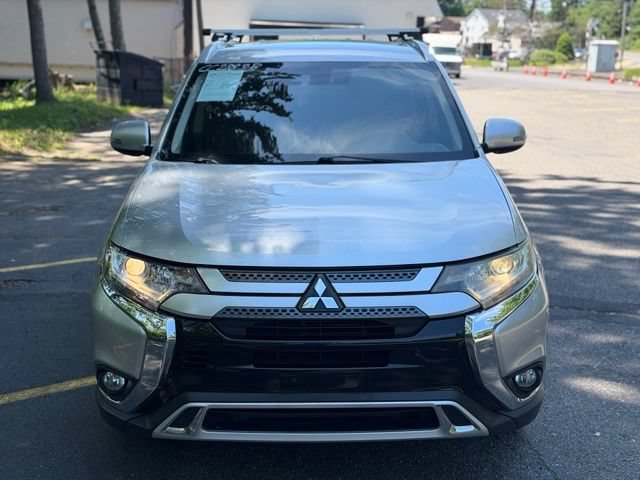 Used 2020 Mitsubishi Outlander AWD image 2