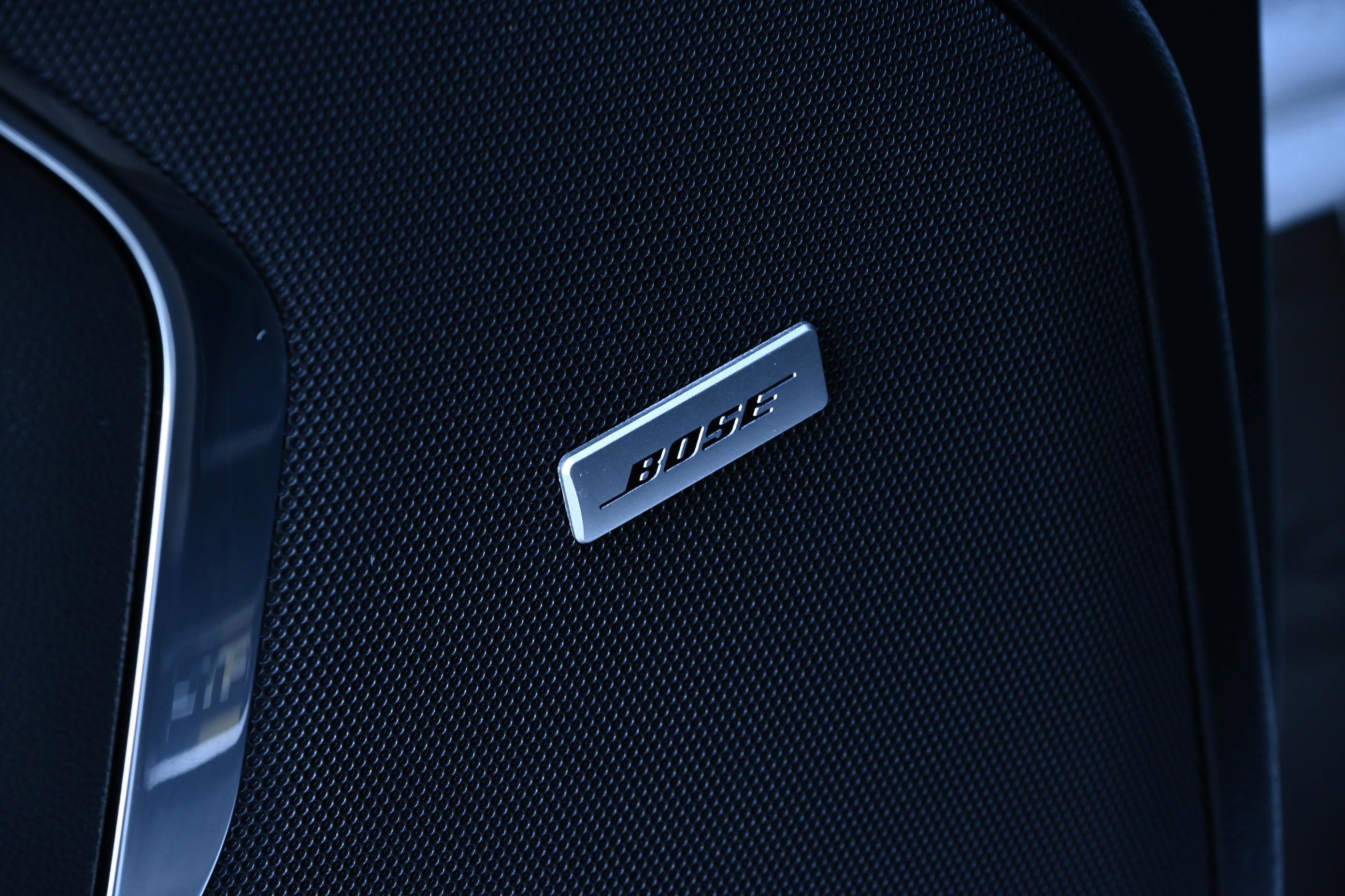 Used 2024 GMC Yukon AT4 w/ Technology Package image 26