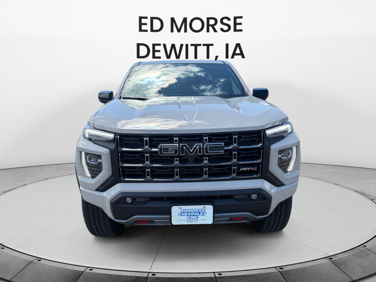 Used 2026 GMC Canyon AT4 w/ Technology Plus Package AWD/4WD image 8