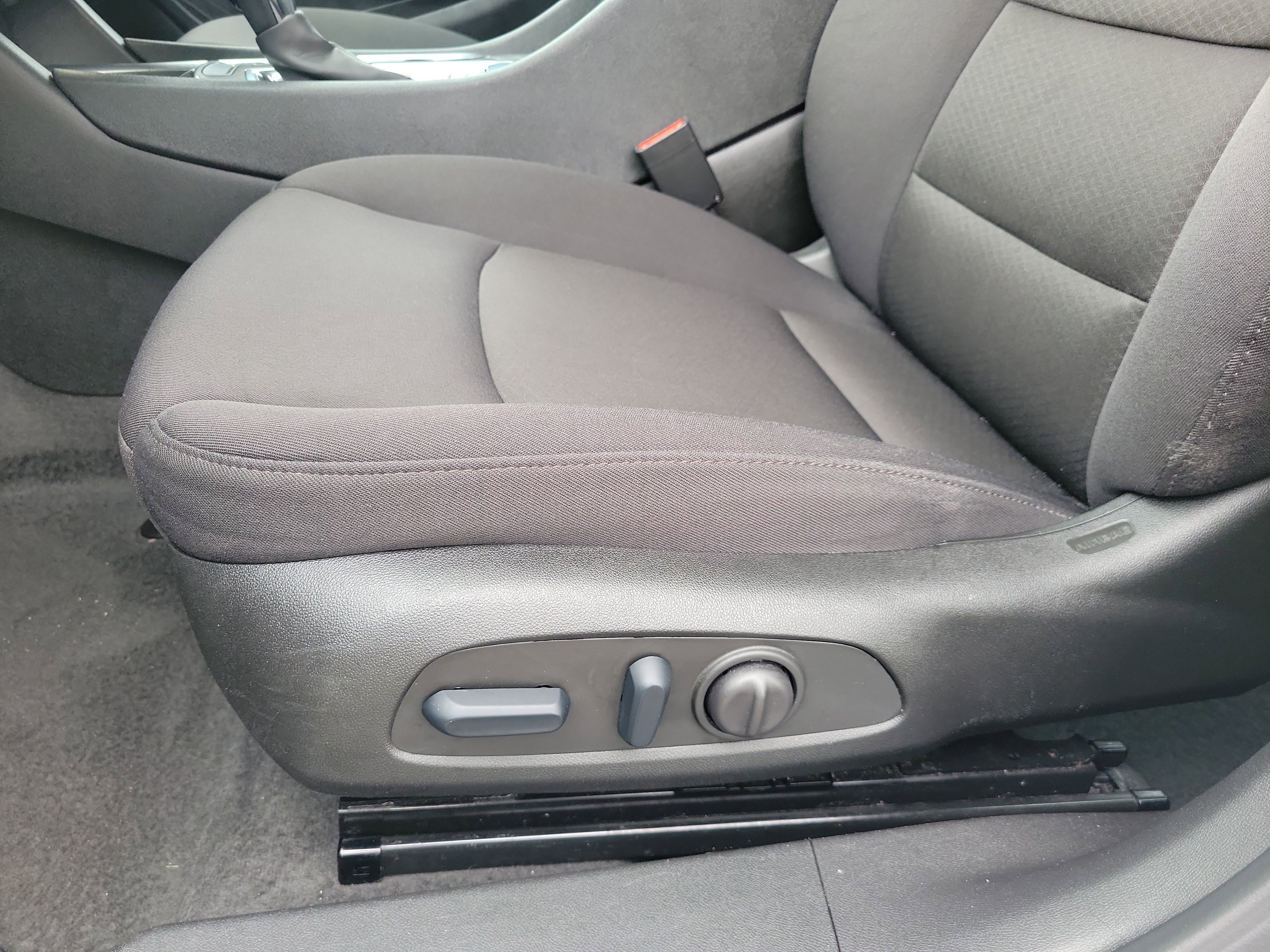 Used 2024 Chevrolet Malibu LT image 14