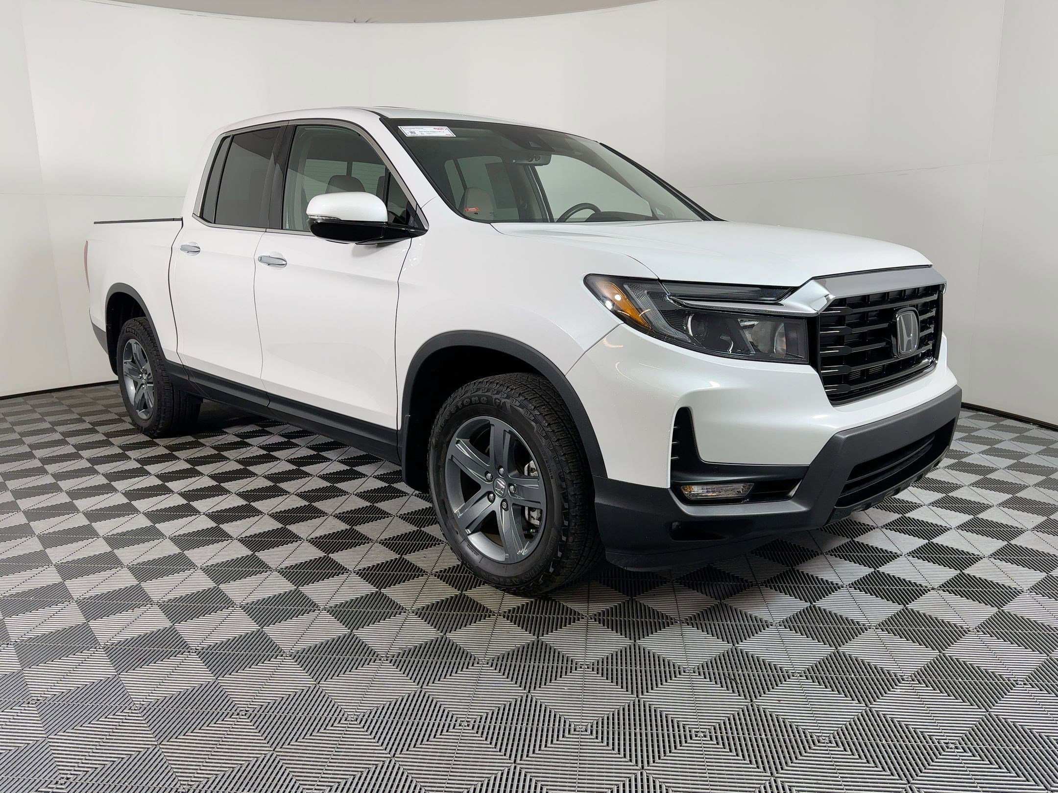 Used 2023 Honda Ridgeline RTL-E image 18