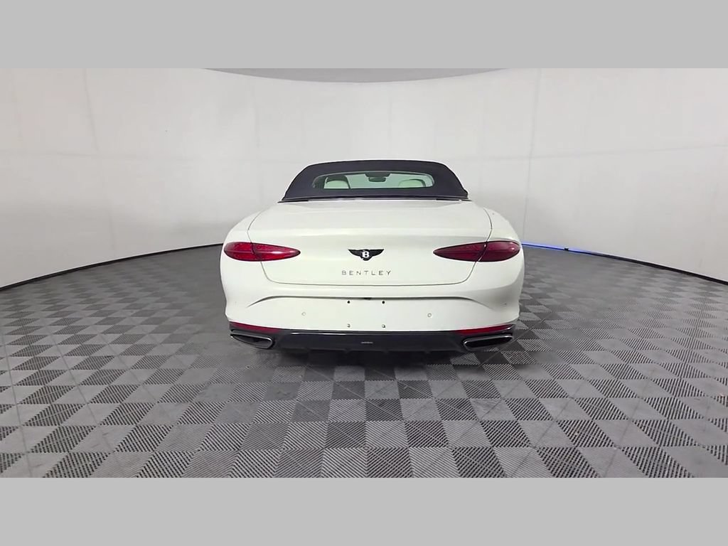Used 2025 Bentley Continental GTC AWD/4WD image 39