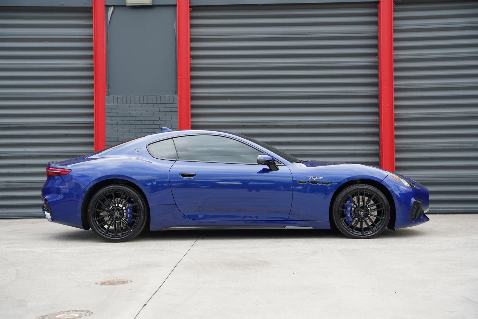 Used 2024 Maserati GranTurismo Trofeo image 16