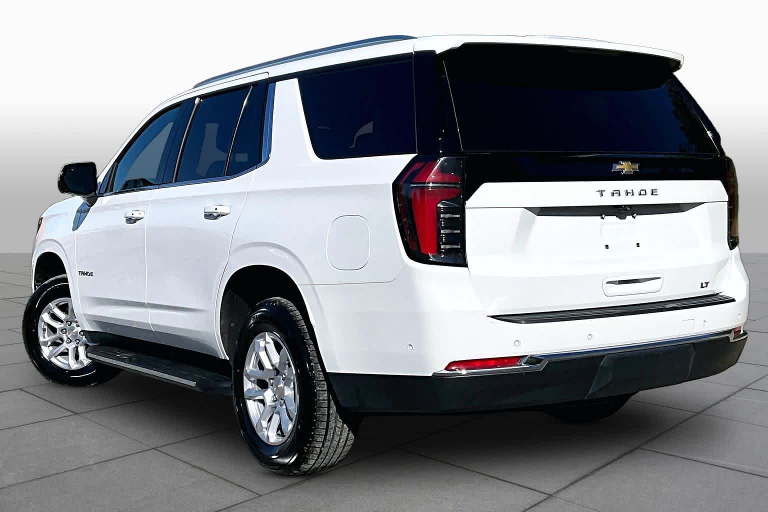 Used 2025 Chevrolet Tahoe LT AWD/4WD image 12