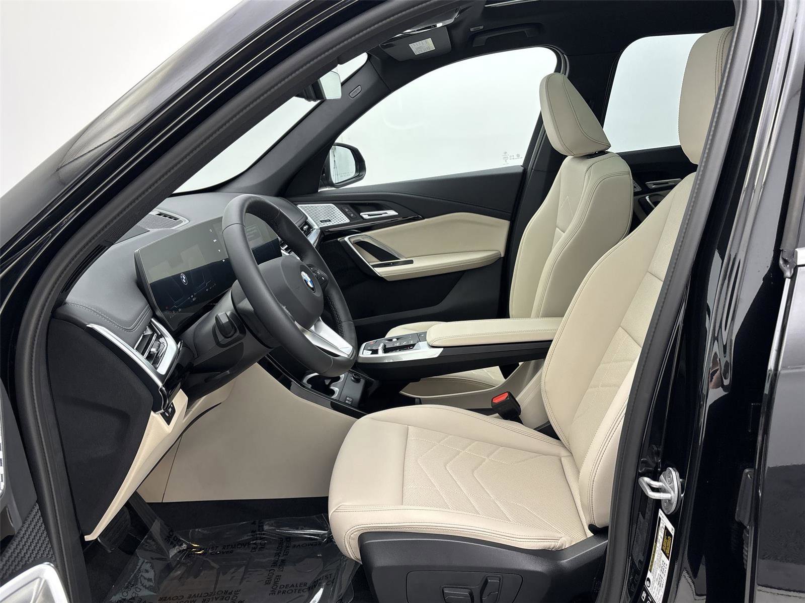 New 2025 BMW X1 xDrive28i w/ Premium Package image 25