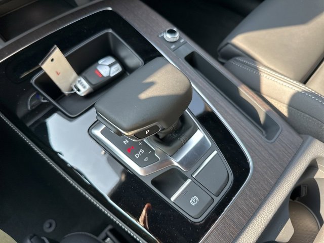 New 2025 Audi Q5 e Premium Plus image 30