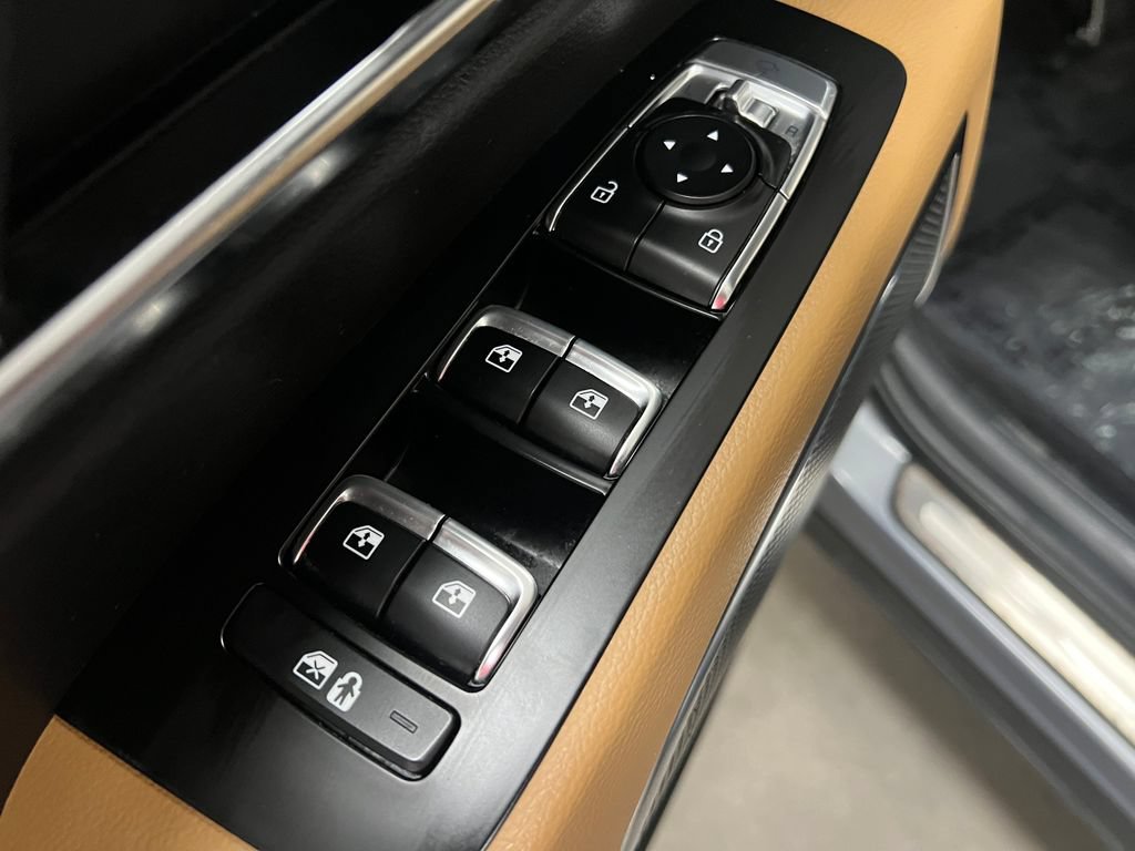 Used 2022 Kia Telluride SX FWD image 13