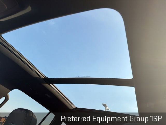 Used 2025 Buick Enclave Avenir w/ Super Cruise Package image 34