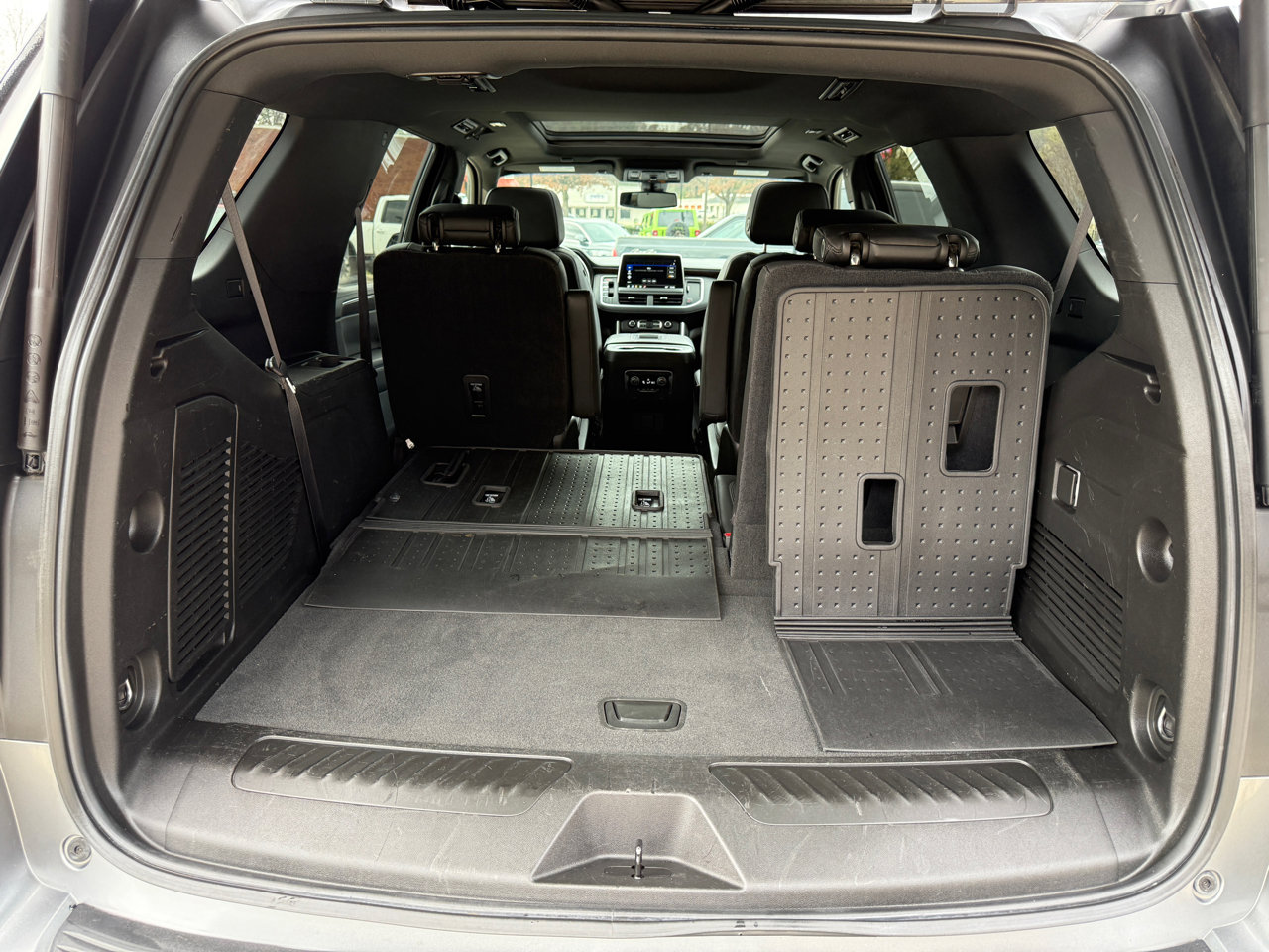 Used 2021 Chevrolet Tahoe LT image 23